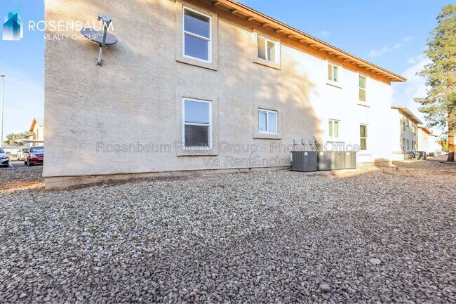 Photo - 465 W Ivyglen St Unit 112
