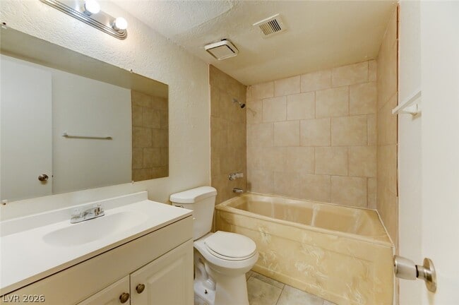 Photo - 2125 Sun Ave Unit B
