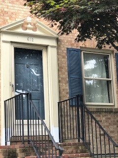 Photo - 612 N Oxford St