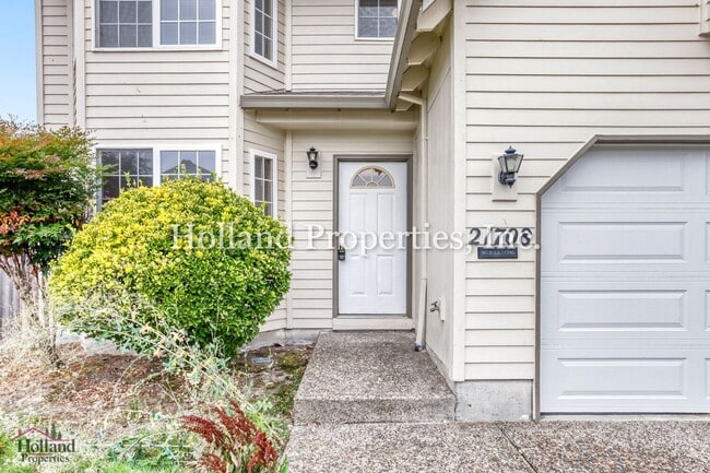 21708 SW Kristin Ct