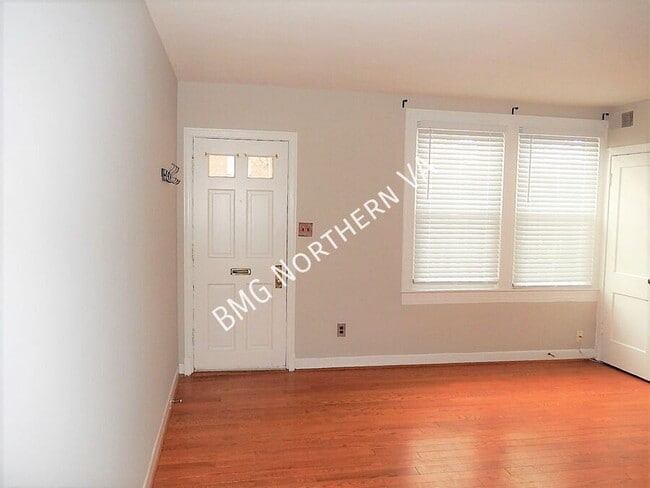 Photo - 2601 16th St S