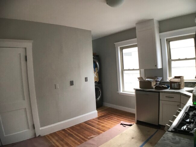 Photo - 20 Washburn Ave Unidad 2