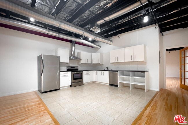 Photo - 5401 Alvern Cir Unit D