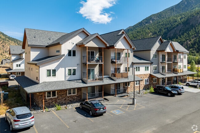 Building Photo - Bighorn Crossing Rental