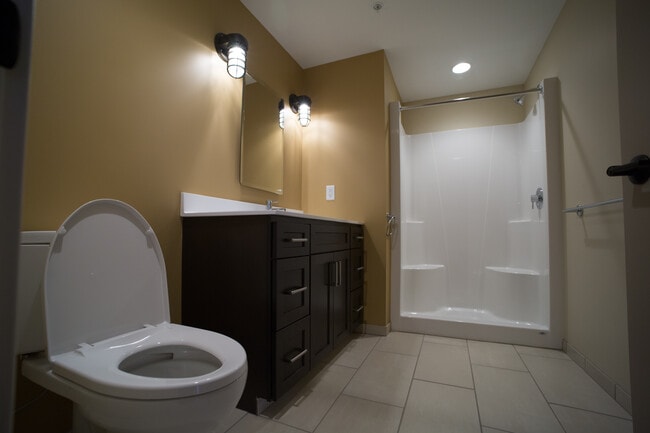 Photo - The Elizabeth Apartments Unit D