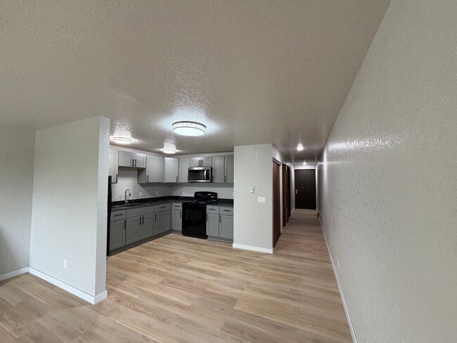 Photo - 439 SW 156th St Unit 1
