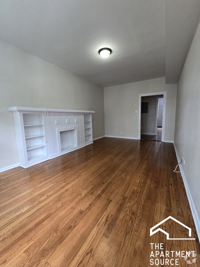 Building Photo - 3753 W Sunnyside Ave Unit 1 Rental