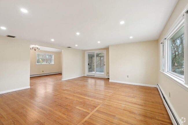Building Photo - 278 Ehrhardt Rd Rental