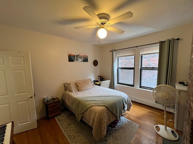 Photo - 11 Worcester St Unit 2