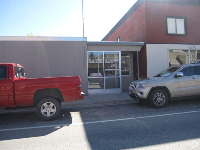 Building Photo - 11 S Woodard Ave Rental