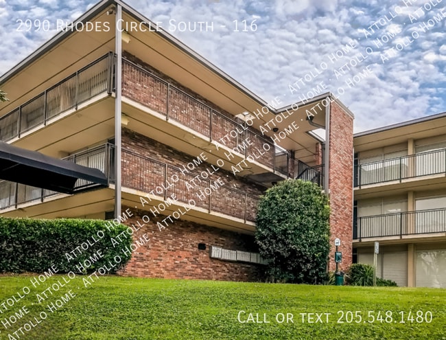 Building Photo - 2990 Rhodes Cir S