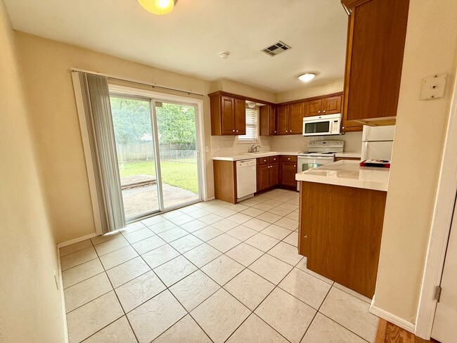 Photo - Cute Home w/Great Yard!