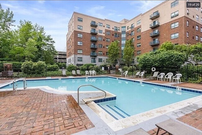 Photo - 165 Cottage St Unidad 402