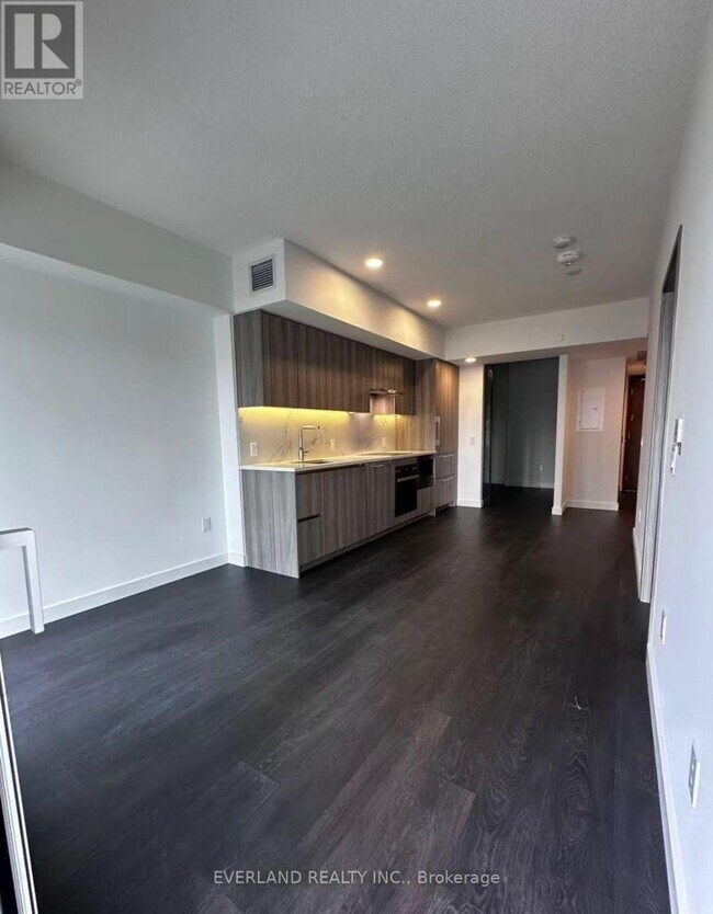 Photo - 3 Concord Cityplace Wy Unit 535