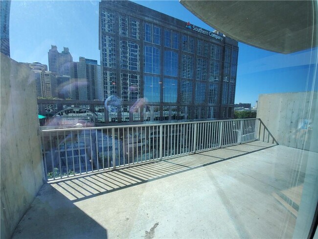 Photo - 400 W Peachtree St NW Unit 709