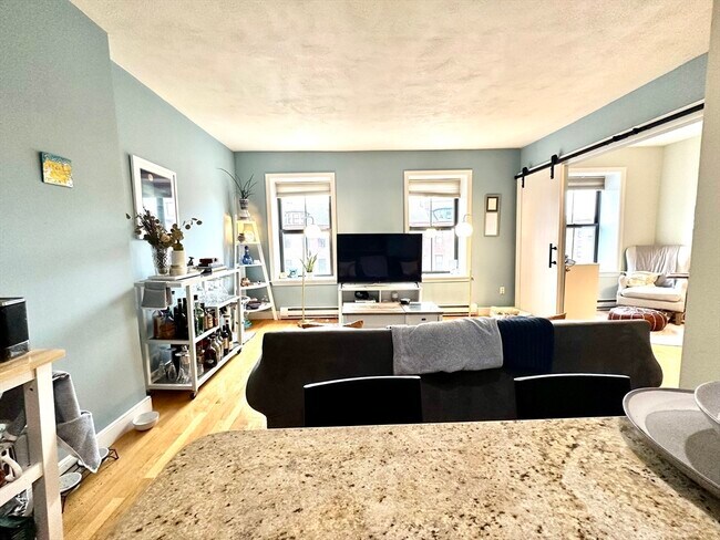 Photo - 664 Massachusetts Ave Unit 5