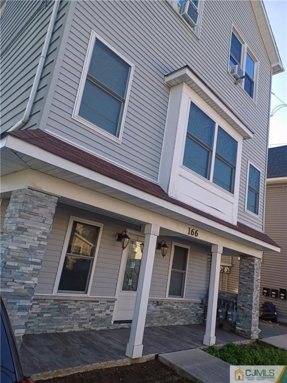 166 Whitehead Ave 1