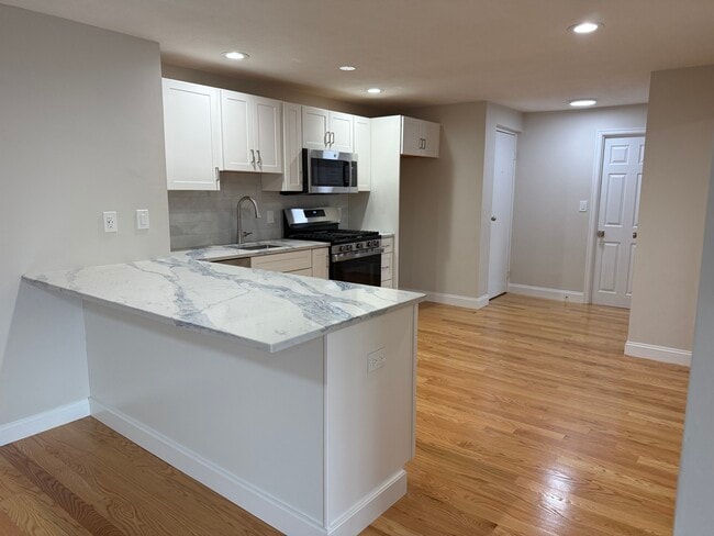 Photo - 15 Main St Unit 6