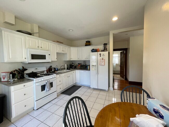 Photo - 56 Hobson St Unit 2
