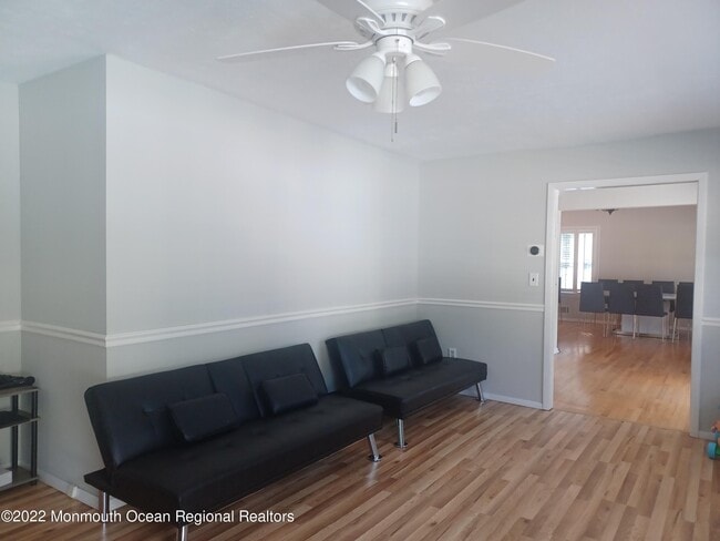 Photo - 1002 Beverly Ave