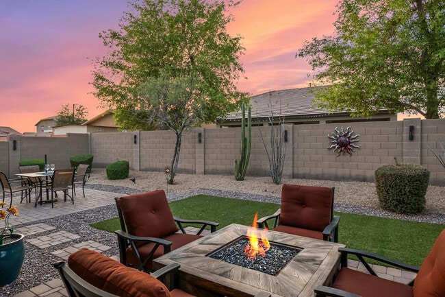 Photo - 16048 W Papago St