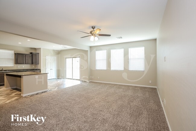 Photo - 317 Casmailia Ave