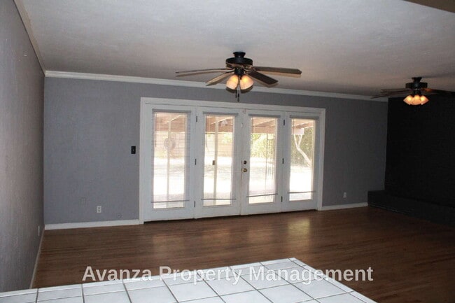 Photo - Home for Rent
3 Bed/1 Bath - 1,847 Sq Ft.
Rent: $2,195/month
Deposit: $2,295
Hoover High Region