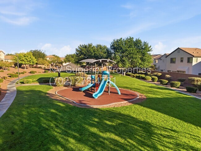 Photo - NW!! Single Story!! New Luxury Vinal Plank...