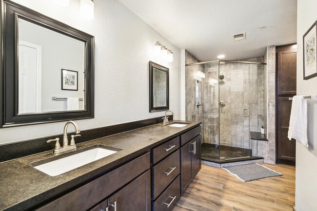 Photo - 1727 Pearl St Unidad ID1221774P