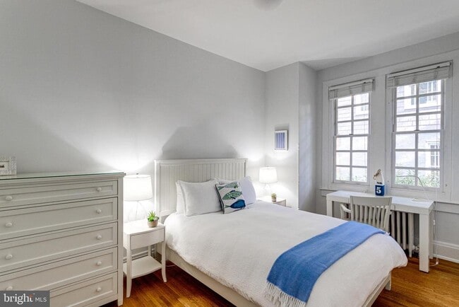 Photo - 302 Rucker Pl