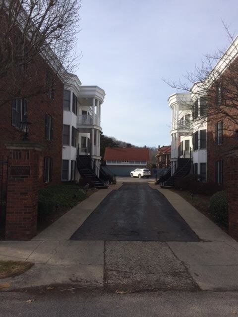 Photo - 1621 Virginia St E Apartments