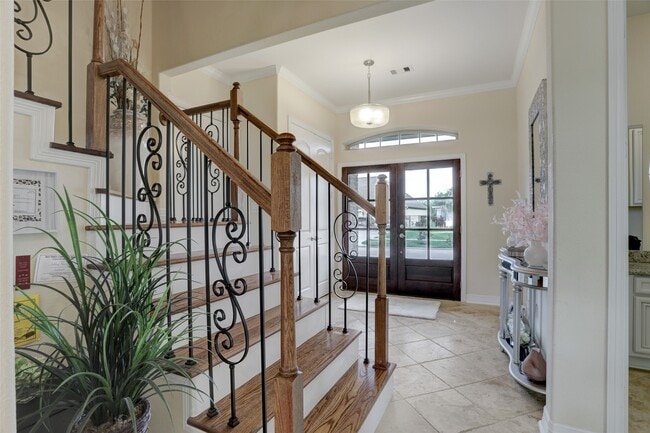 Photo - 327 Twin Timbers Ln