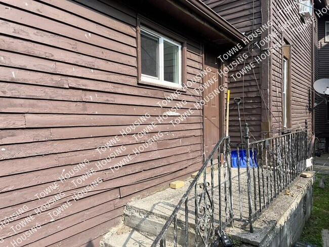 Photo - 89 Albany St Unidad First Floor Rear