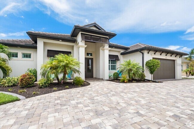 Building Photo - 15746 Aqua Cir Rental