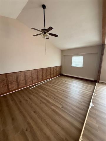 Photo - 2402 Shotgun N