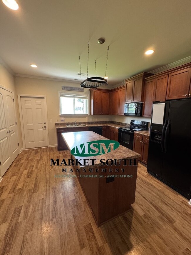 Photo - *MOVE IN READY NOW* HARMONY TOWNS- POOLER- AVAILABLE NOW!