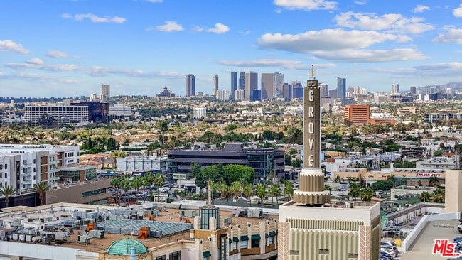 Photo - 351 N Sierra Bonita Ave Unidad 2