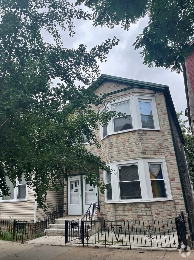 Pilsen Apartments for Rent Chicago IL Page 2