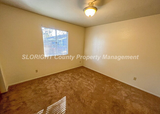 Photo - AVAILABLE MARCH - Two Bedroom Home Close to Templeton Park