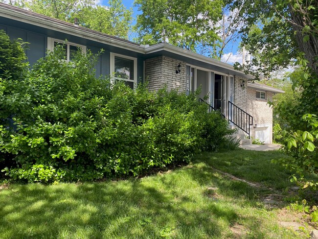 Photo - 8770 W 79th Cir Unidad 8772 Rental