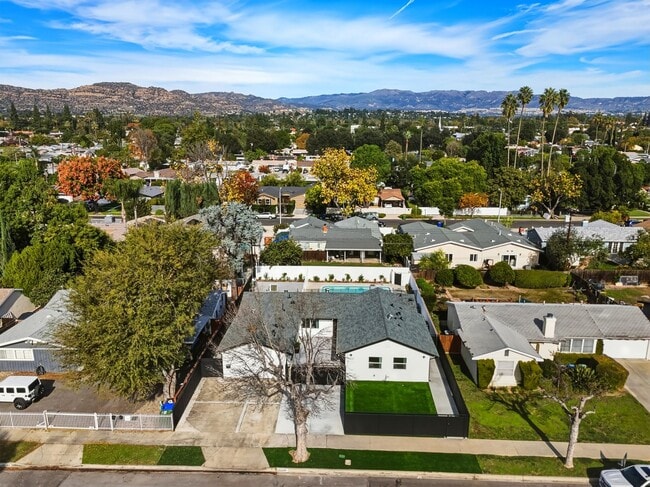 Photo - Newly Rebuilt Luxury 3 Bed Home with Pool, Designer Kitchen, Huge Courtyard, Near Topanga Mall