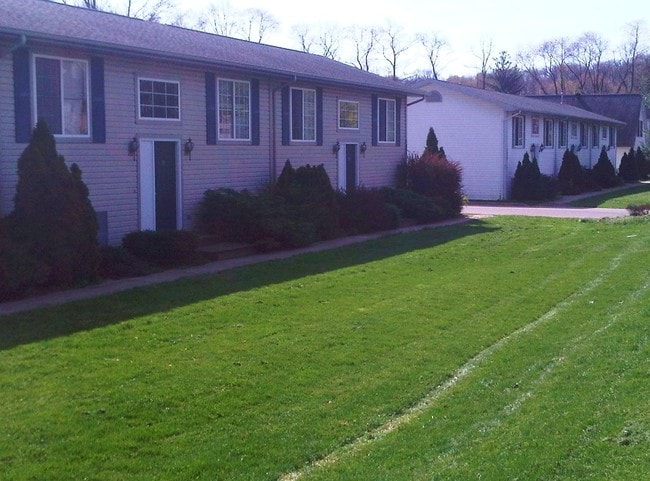 Photo - Kendall Village Townhomes