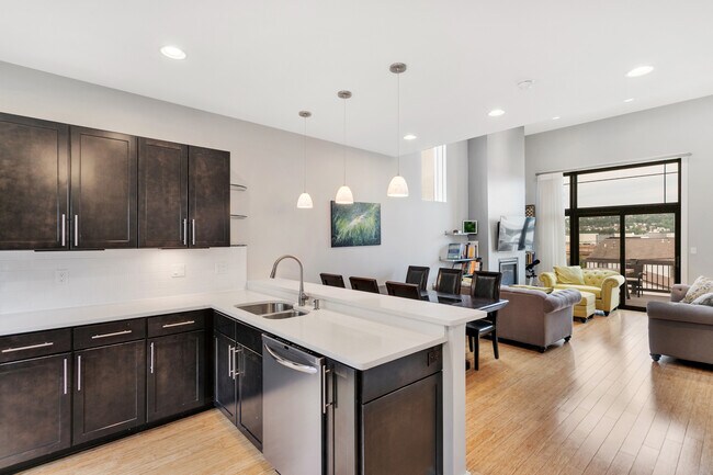 Photo - 3433 Ligonier St