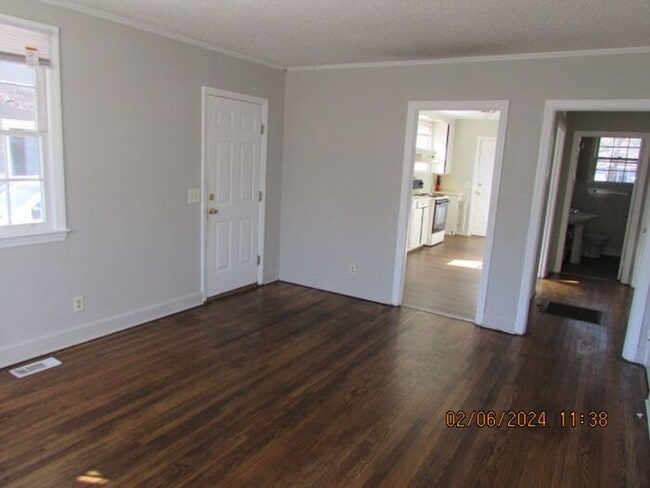 Photo - Charming Home in a Convenient Sumter Location!