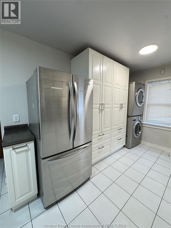 Photo - 1472 Langlois Ave