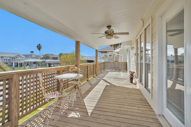 Photo - 539 Pompano St