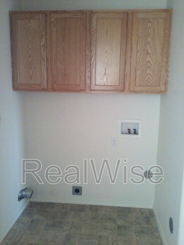 327 Pardee Ln
