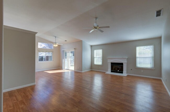 Photo - 5149 W Celeste Ave