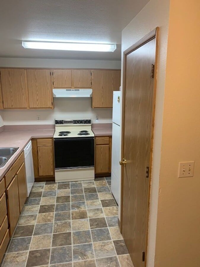 Photo - 2035 Hwy Ave NE Unit B