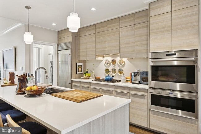 Photo - 1724 34th St NW